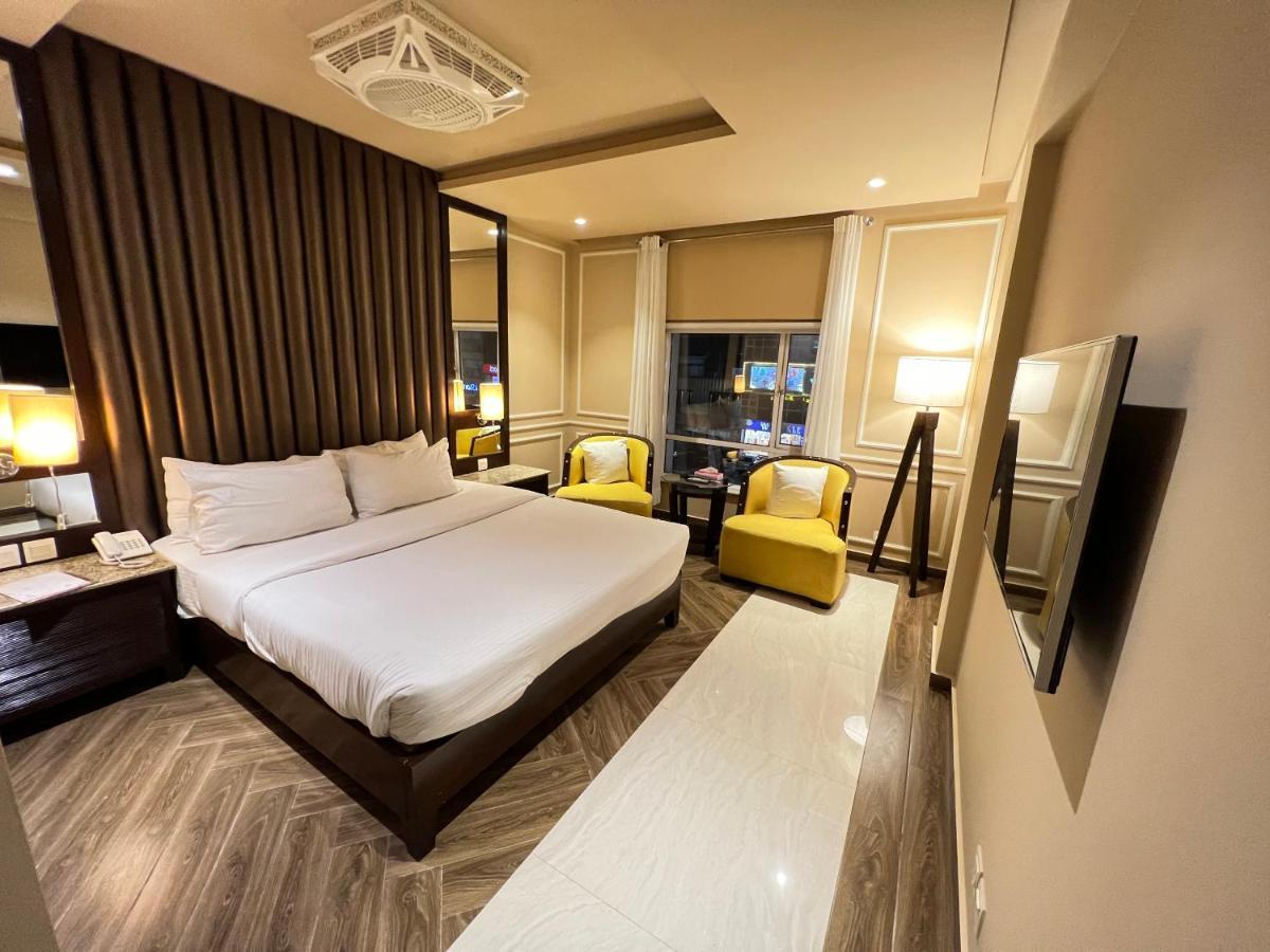 Lahore Continental Hotel Екстериор снимка